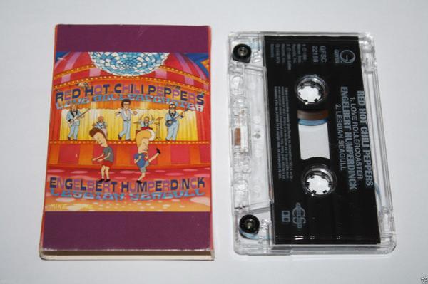 Red Hot Chili Peppers, Engelbert Humperdinck - Love Rollercoaster / Lesbian Seagull